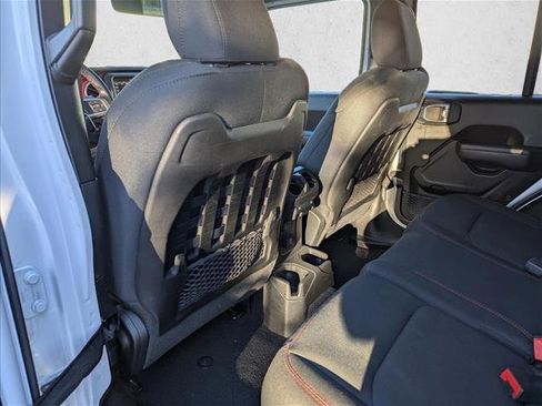 Used 2022 Jeep Wrangler Unlimited Rubicon image 21