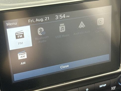 Used 2025 Hyundai Venue SEL FWD image 27