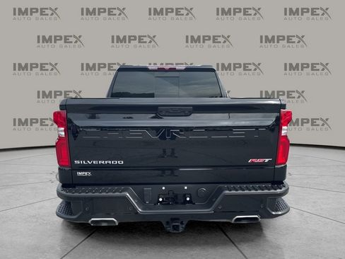 Used 2023 Chevrolet Silverado 1500 RST w/ Convenience Package II AWD/4WD image 4