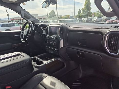 Used 2021 Chevrolet Silverado 1500 LT Trail Boss w/ Convenience Package II AWD/4WD image 33