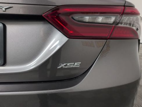 Used 2024 Toyota Camry XSE FWD image 12