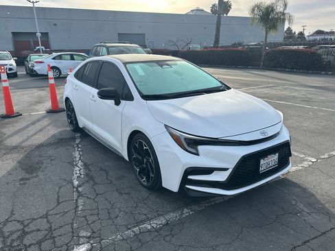 Used 2025 Toyota Corolla FX w/ Convenience Package image 2