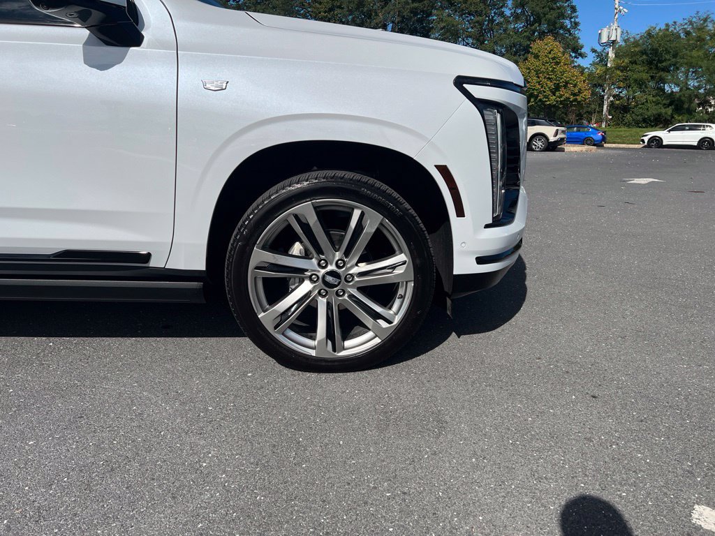 Certified 2026 Cadillac Escalade Sport w/ Touring Package AWD/4WD image 39
