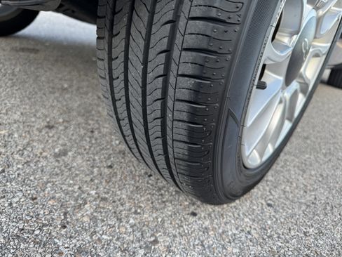 Used 2013 FIAT 500 Lounge w/ Luxury Leather Pkg image 8