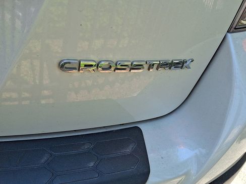 Used 2021 Subaru Crosstrek 2.0i Premium w/ Popular Package #2 AWD/4WD image 5