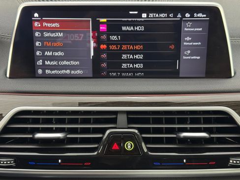 Used 2020 BMW 740i w/ Premium Package image 27