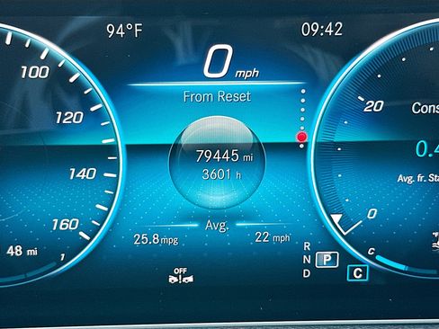 Used 2021 Mercedes-Benz GLB 250 image 12