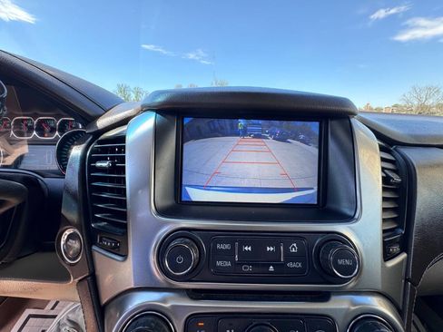 Used 2016 Chevrolet Tahoe LT w/ Luxury Package image 29