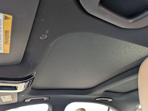 Used 2025 Mercedes-Benz C 300 C 300 image 27