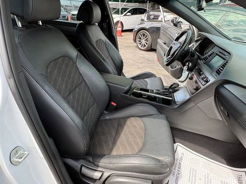 Used 2017 Hyundai Sonata Sport 2.0T FWD image 18