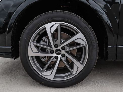 New 2025 Audi Q3 2.0T Premium image 14