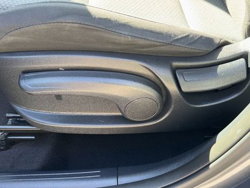 Used 2021 Kia Soul LX FWD image 22