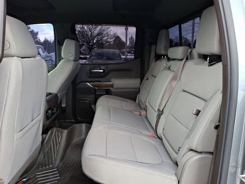 Used 2020 Chevrolet Silverado 1500 LT Trail Boss image 10