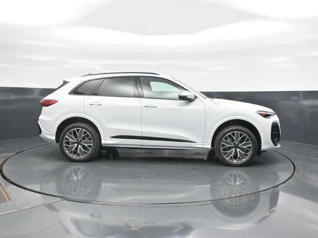 New 2026 Audi Q5 Premium Plus AWD/4WD image 8