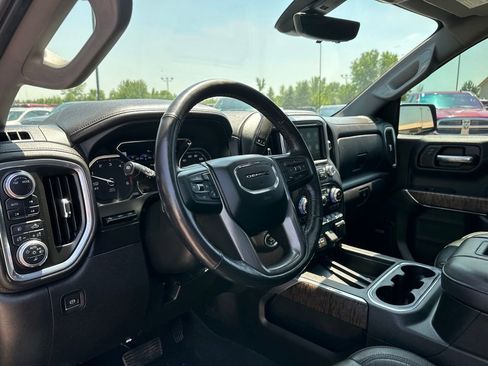 Used 2021 GMC Sierra 1500 Denali w/ Denali Ultimate Package AWD/4WD image 12