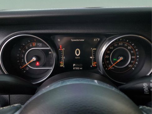 Certified 2019 Jeep Wrangler Unlimited Sahara w/ Quick Order Package 24M Moab image 29