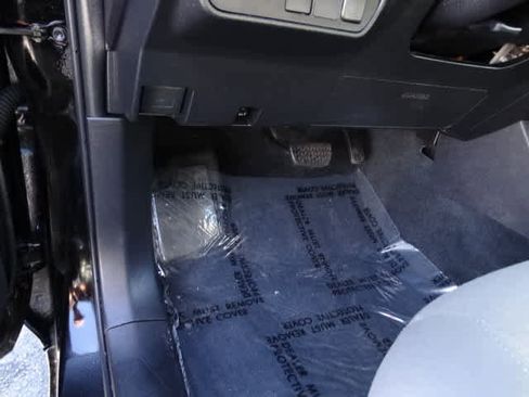 Certified 2023 Toyota Tacoma SR image 16