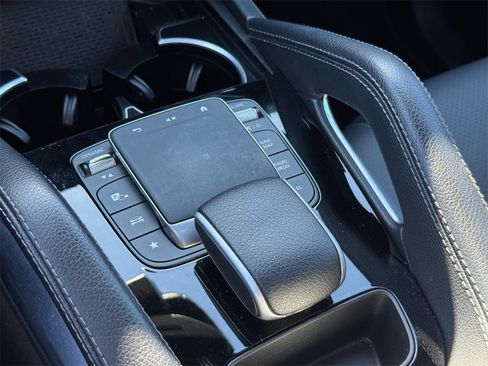 Used 2024 Mercedes-Benz GLE 350 4MATIC w/ 3rd Row Seat Package image 30