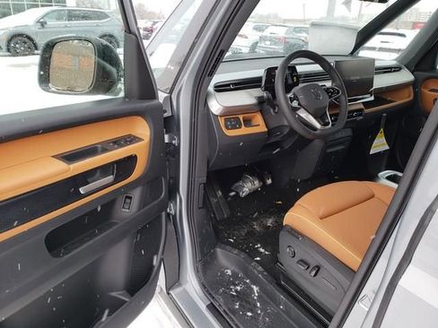 New 2025 Volkswagen ID. Buzz Pro S image 6