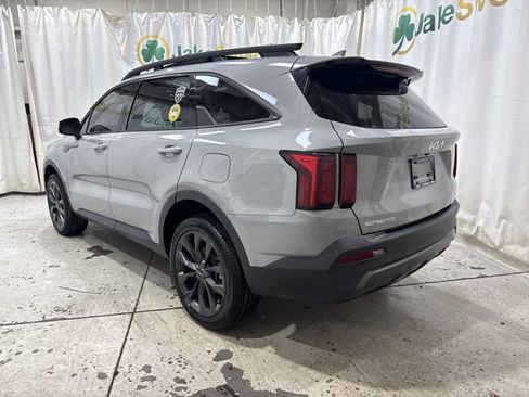 Certified 2023 Kia Sorento X-Line EX AWD/4WD image 14