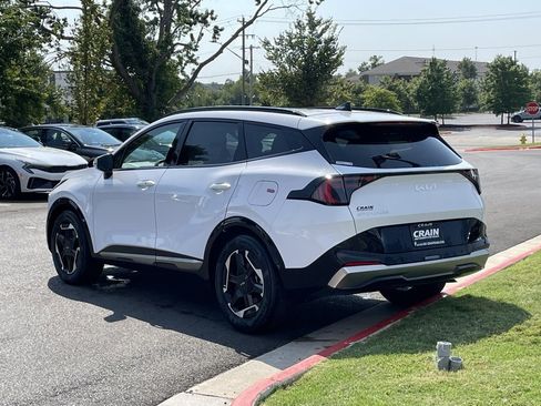 New 2026 Kia Sportage SX image 5