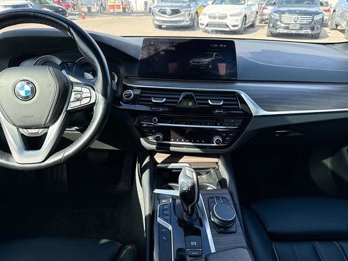 Used 2018 BMW 530e xDrive image 20