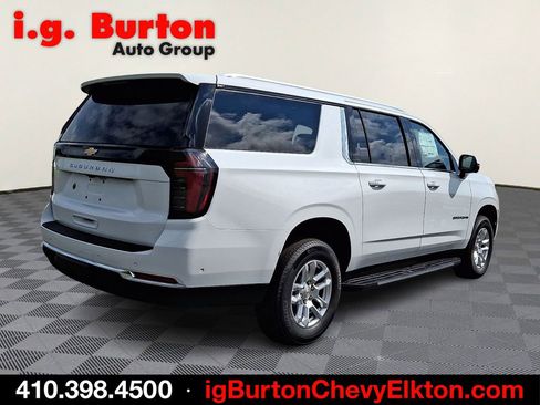 New 2026 Chevrolet Suburban LS AWD/4WD image 4