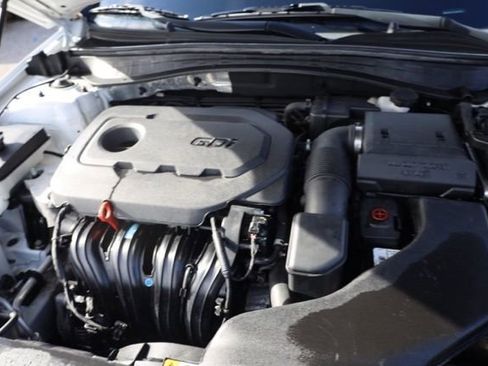 Used 2019 Kia Optima S w/ S Panoramic Sunroof Package image 40