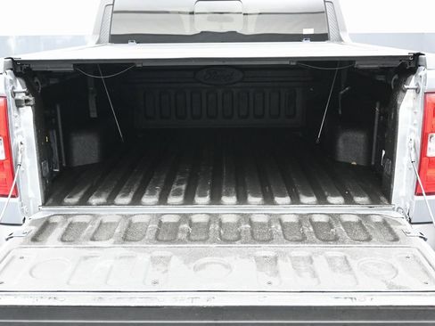 Used 2022 Ford Maverick Lariat w/ Lariat Luxury Package image 16