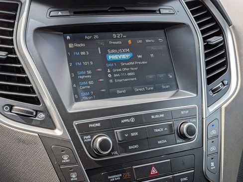 Used 2017 Hyundai Santa Fe Limited AWD/4WD image 16