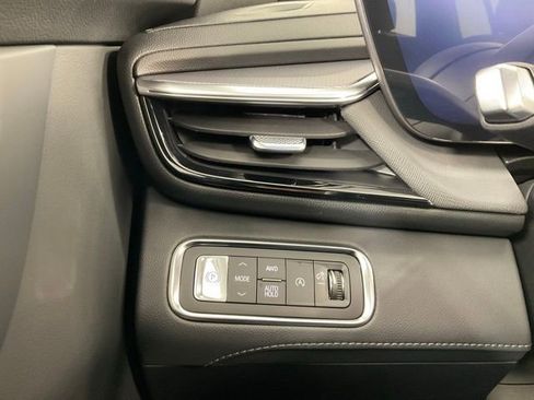 New 2026 Buick Enclave Sport Touring w/ Power Package AWD/4WD image 20