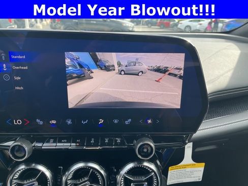 New 2024 Chevrolet Blazer EV LT AWD/4WD image 26