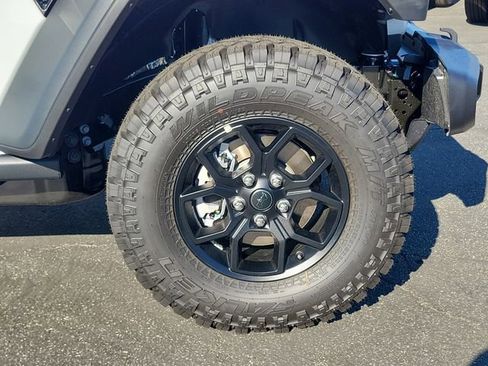 New 2026 Jeep Wrangler Willys AWD/4WD image 5