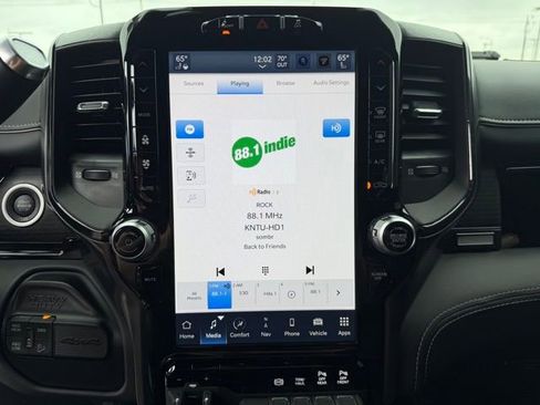 Used 2023 RAM 2500 Limited image 15