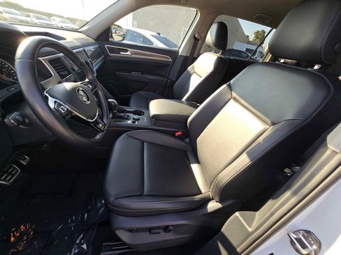 Used 2019 Volkswagen Atlas SE w/ Towing Package image 25