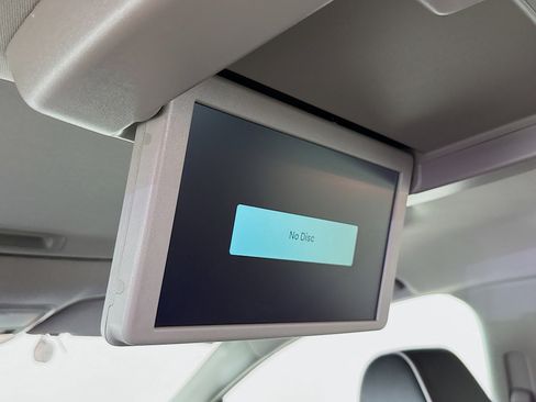 Used 2024 Honda Odyssey Elite image 31