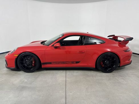 Certified 2018 Porsche 911 GT3 image 2