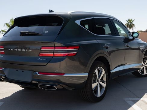 Used 2024 Genesis GV80 3.5T AWD/4WD image 11