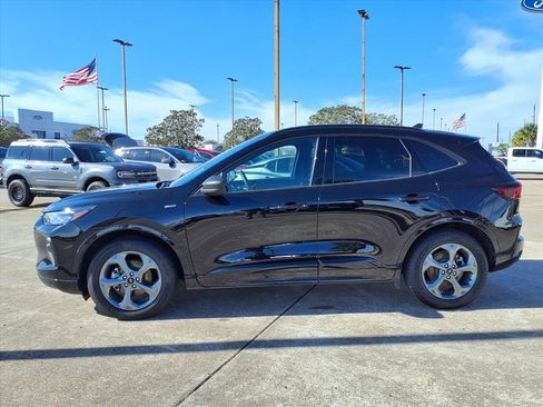 Used 2024 Ford Escape ST-Line image 3