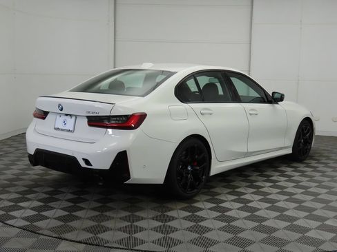 Used 2026 BMW 330i Sedan w/ M Sport Package RWD image 6