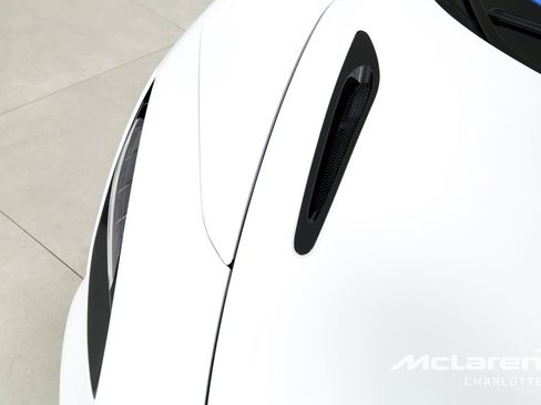 New 2026 McLaren 750S Spider RWD image 32
