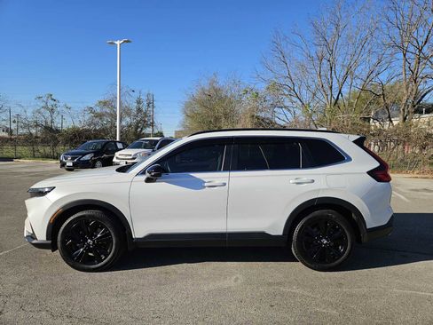 Used 2024 Honda CR-V Sport Touring image 4