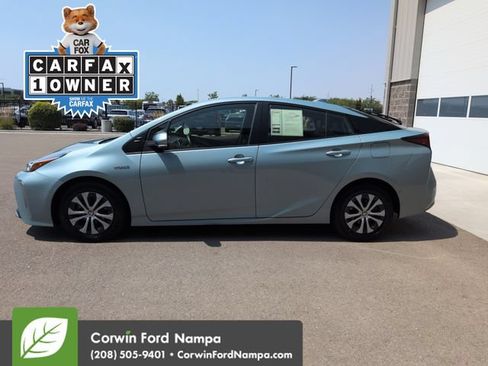 Used 2022 Toyota Prius XLE w/ Advanced Technology Package AWD/4WD image 6