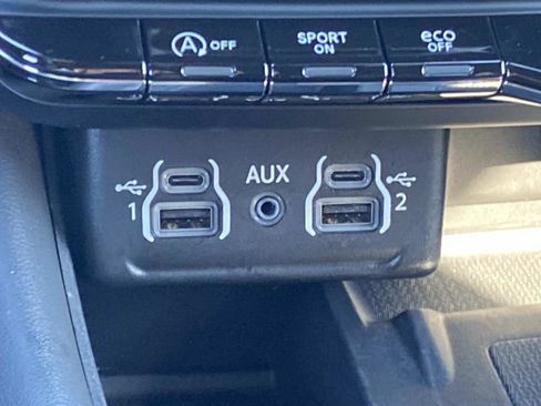 Certified 2024 Dodge Durango GT image 39