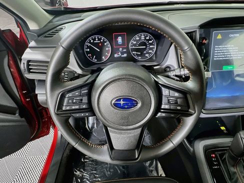 Certified 2025 Subaru Crosstrek 2.5i Limited w/ Popular Package #3A AWD/4WD image 10