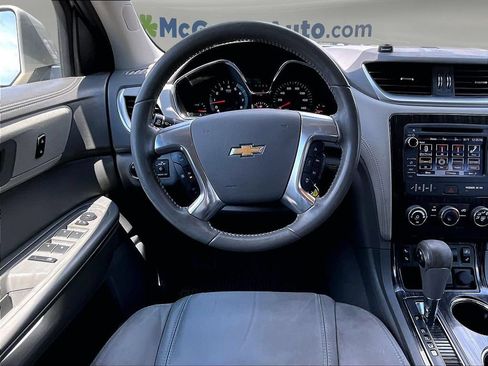 Used 2016 Chevrolet Traverse LT w/ Style and Technology Package FWD image 10