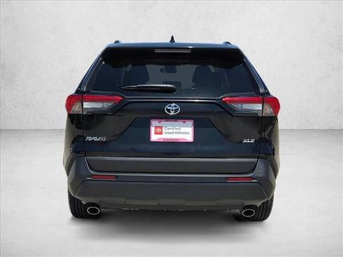 Used 2024 Toyota RAV4 XLE FWD image 7