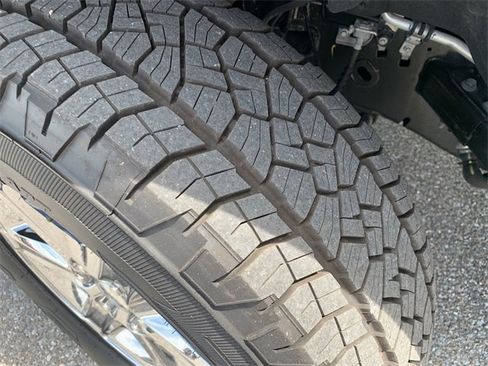 Used 2025 Ford F150 XLT w/ Equipment Group 301A Standard image 34