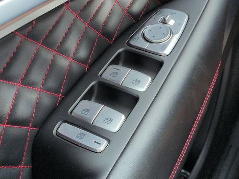 Used 2023 Genesis G70 3.3T w/ Sport Prestige Package RWD image 26