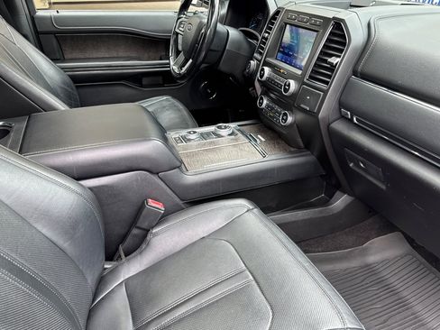 Certified 2018 Ford Expedition Max Limited w/ Equipment Group 302A AWD/4WD image 17